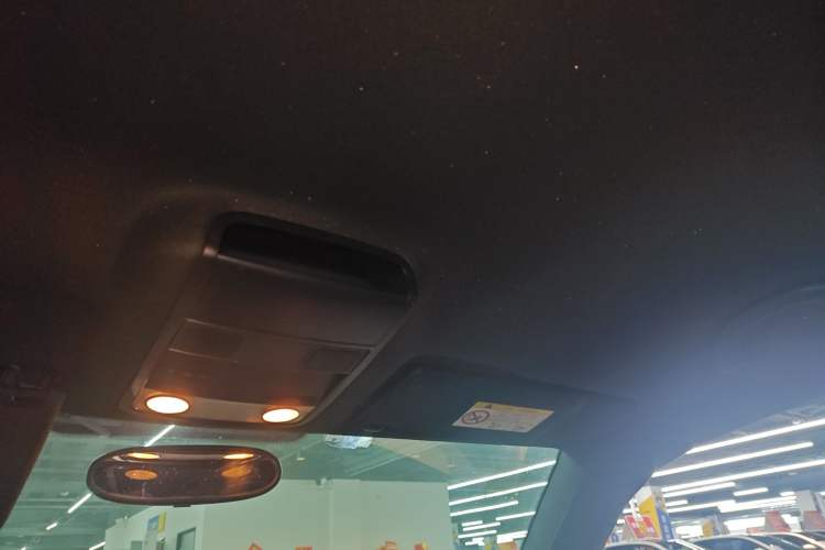 Used Volkswagen Beetle 2018 180TSI Yile Model Headliner