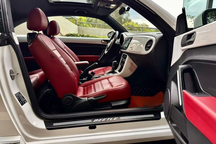 Used Volkswagen Beetle 2018 180TSI Shangle Model Interior 4