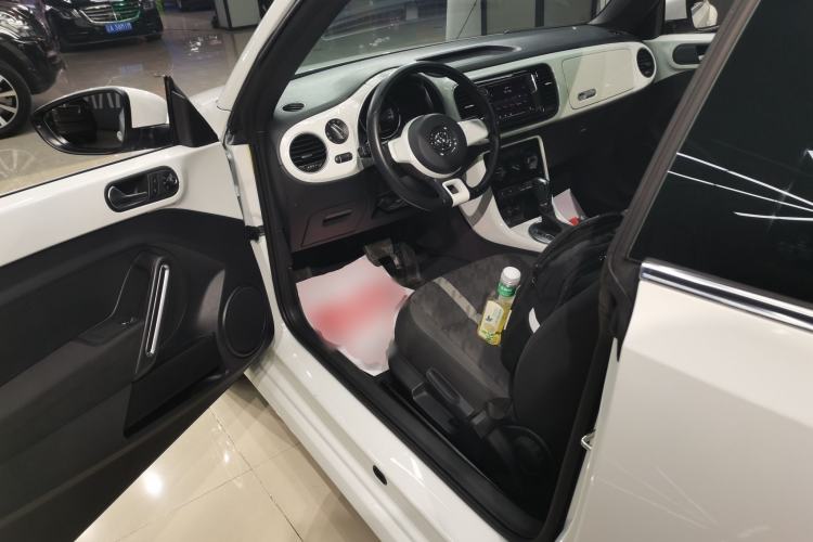 Used Volkswagen Beetle 2018 180TSI Shangle Model Left Front Seat