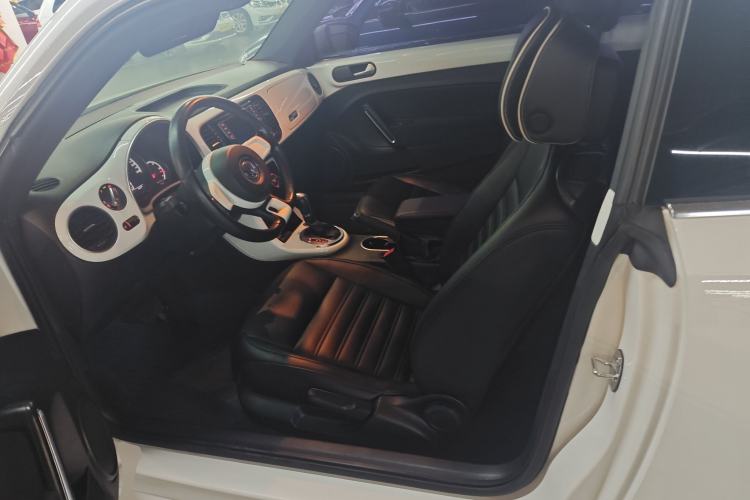 Used Volkswagen Beetle 2018 180TSI Yile Model Left Front Seat