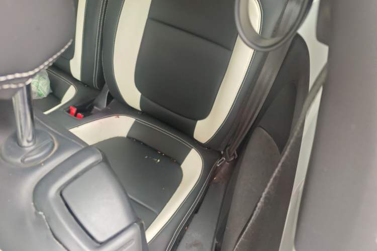 Used Volkswagen Beetle 2018 180TSI Yile Model Left Rear Seat