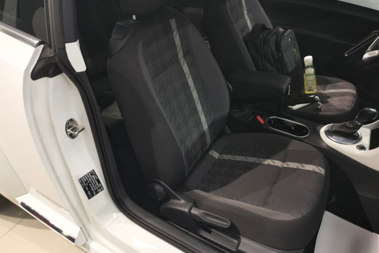 Used Volkswagen Beetle 2018 180TSI Shangle Model Right Front Seat