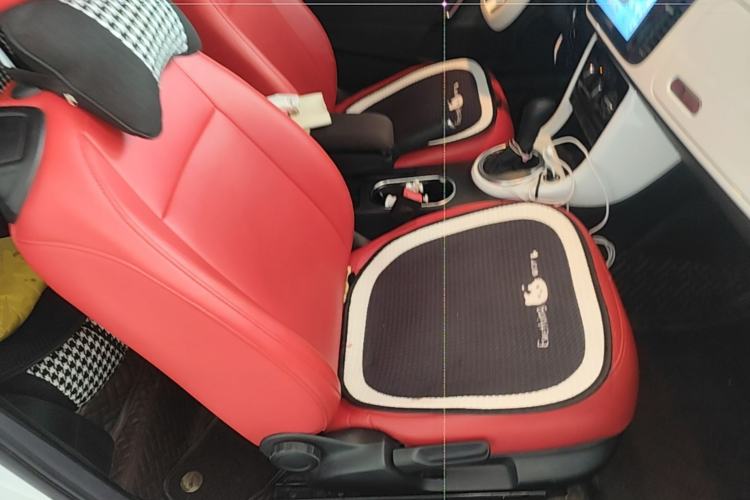 Used Volkswagen Beetle 2018 180TSI Yile Model Right Front Seat