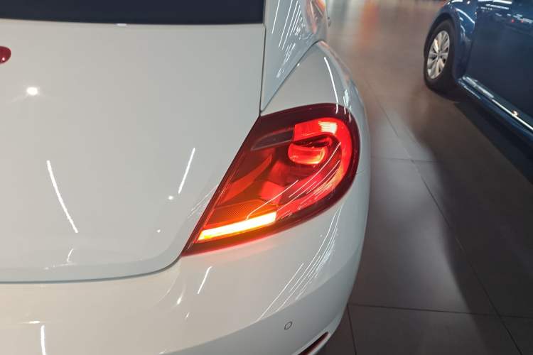 Used Volkswagen Beetle 2018 180TSI Yile Model Right Rear Taillight