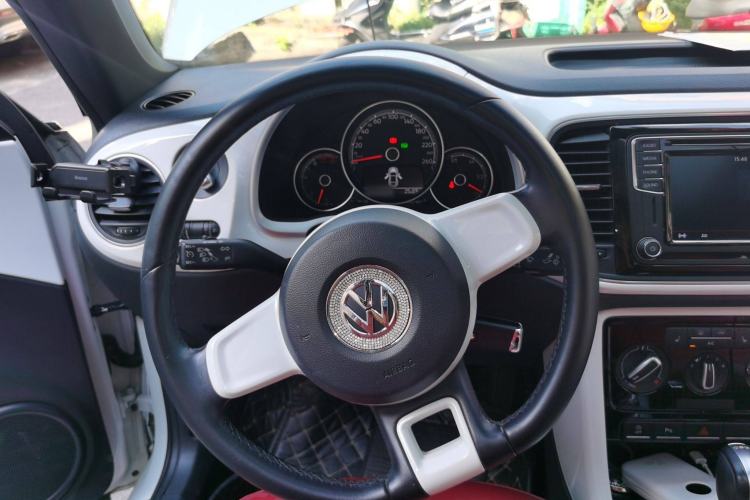 Used Volkswagen Beetle 2018 180TSI Shangle Model Steering Wheel