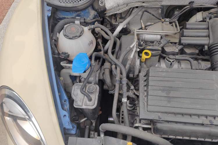 Used Volkswagen Beetle 2018 180TSI Yile Model Engine Bay Right