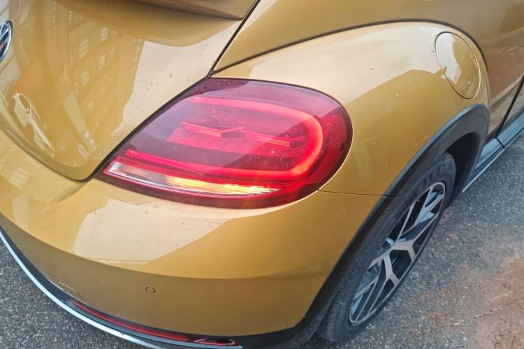Used Volkswagen Beetle 2018 180TSI Dune Off-Road Edition Exterior 6
