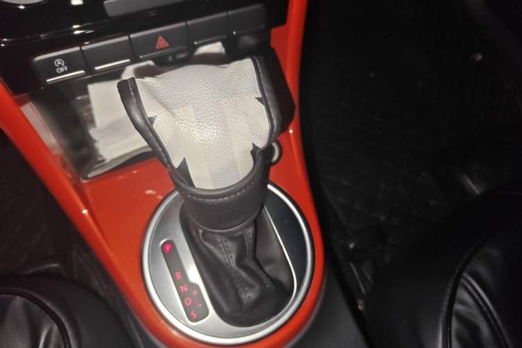 Used Volkswagen Beetle 2018 180TSI Yile Model Gear Lever