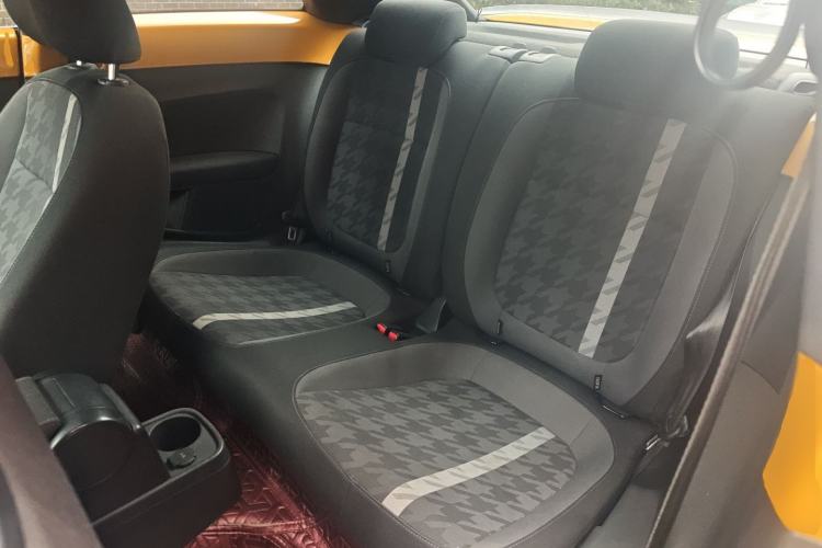 Used Volkswagen Beetle 2018 180TSI Dune Off-Road Edition Interior 4