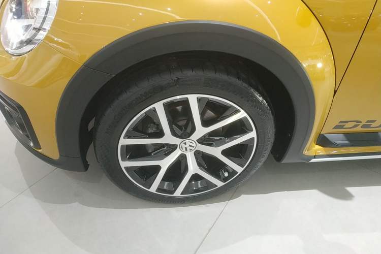 Used Volkswagen Beetle 2018 180TSI Dune Off-Road Edition Left Front Wheel Hub