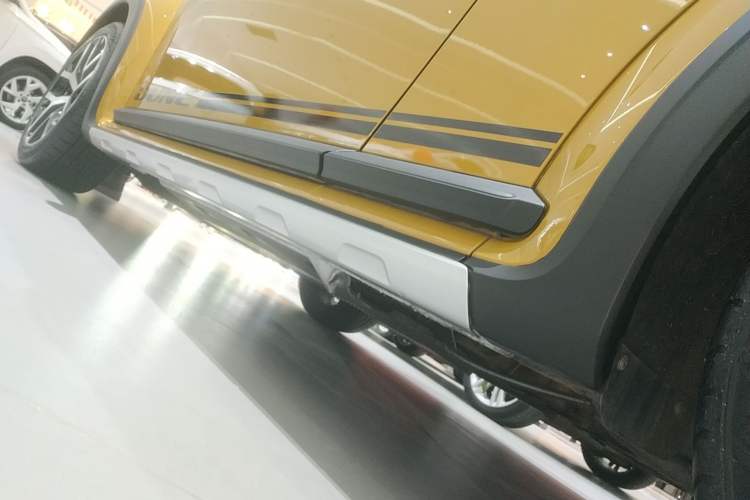 Used Volkswagen Beetle 2018 180TSI Dune Off-Road Edition Left Side Sill
