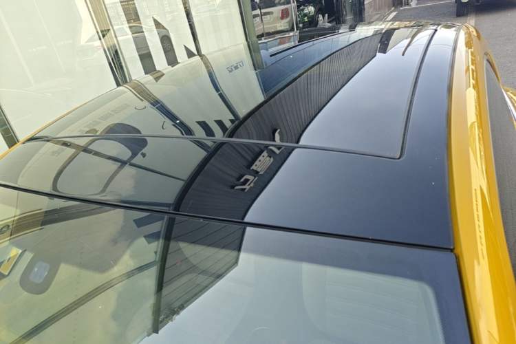 Used Volkswagen Beetle 2018 180TSI Dune Off-Road Edition Roof