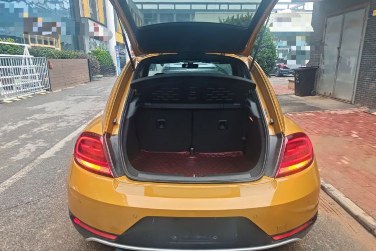 Used Volkswagen Beetle 2018 180TSI Dune Off-Road Edition Trunk