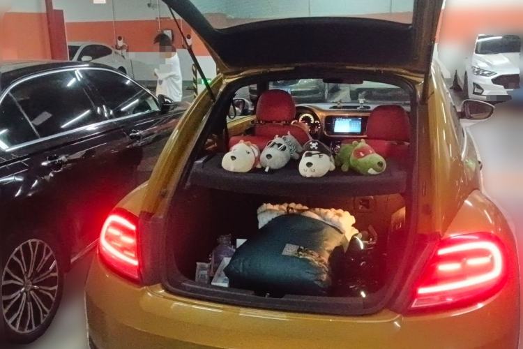 Used Volkswagen Beetle 2018 280TSI Dune Off-Road Edition Trunk
