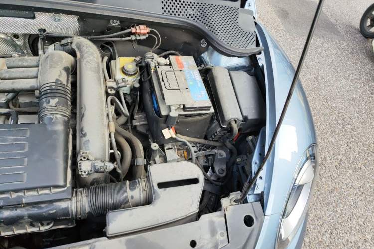 Used Volkswagen Beetle 2019 180TSI Classic Edition Engine Bay Left