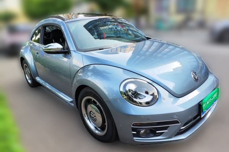Used Volkswagen Beetle 2019 180TSI Classic Edition Front Right 45 Deg