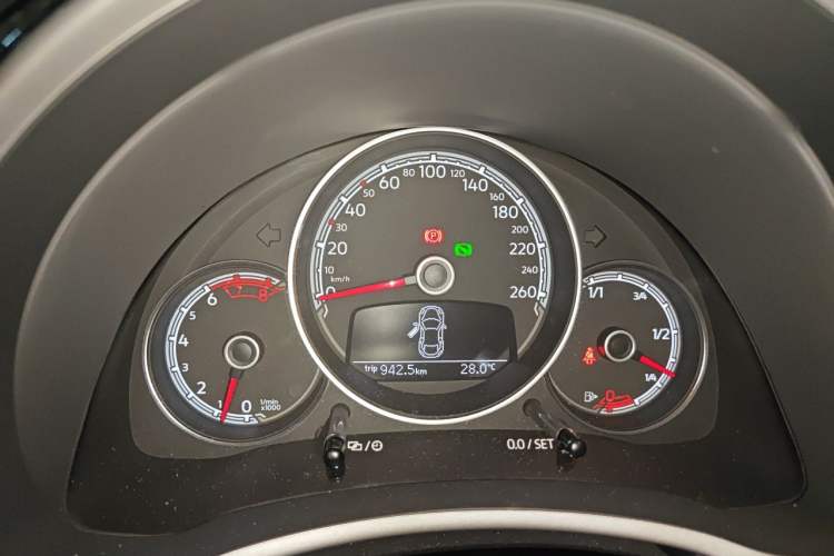Used Volkswagen Beetle 2019 180TSI Classic Edition Instrument Cluster