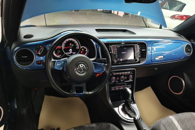 Used Volkswagen Beetle 2019 180TSI Classic Edition Interior 1