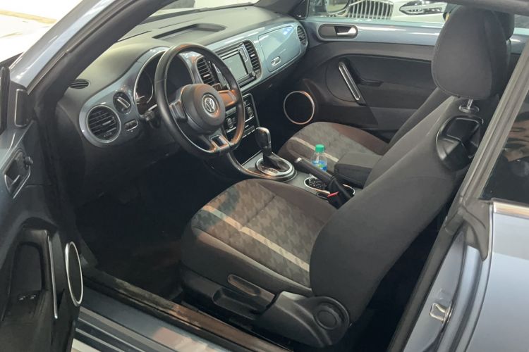 Used Volkswagen Beetle 2019 180TSI Classic Edition Interior 2