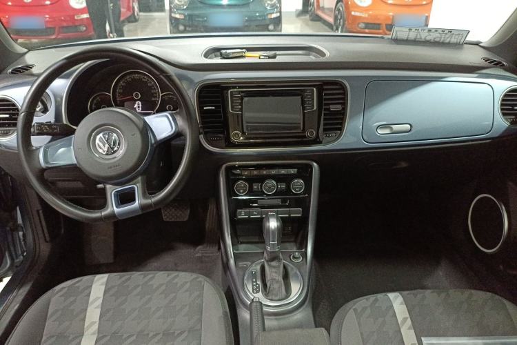 Used Volkswagen Beetle 2019 180TSI Classic Edition Interior 2