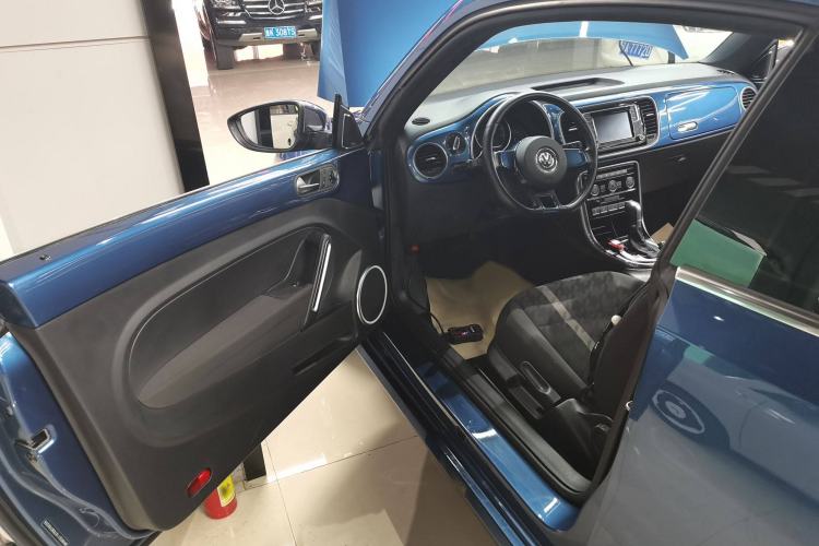 Used Volkswagen Beetle 2019 180TSI Classic Edition Interior 4