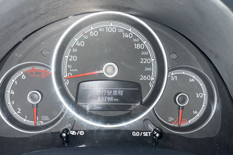 Used Volkswagen Beetle 2019 180TSI Classic Edition Odometer Close Up