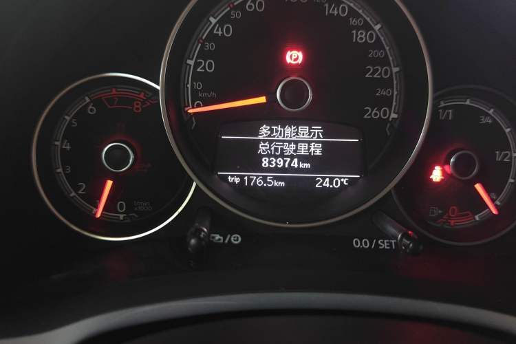 Used Volkswagen Beetle 2019 180TSI Classic Edition Odometer Close Up