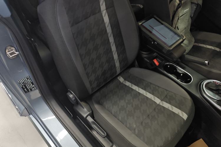 Used Volkswagen Beetle 2019 180TSI Classic Edition Right Front Seat