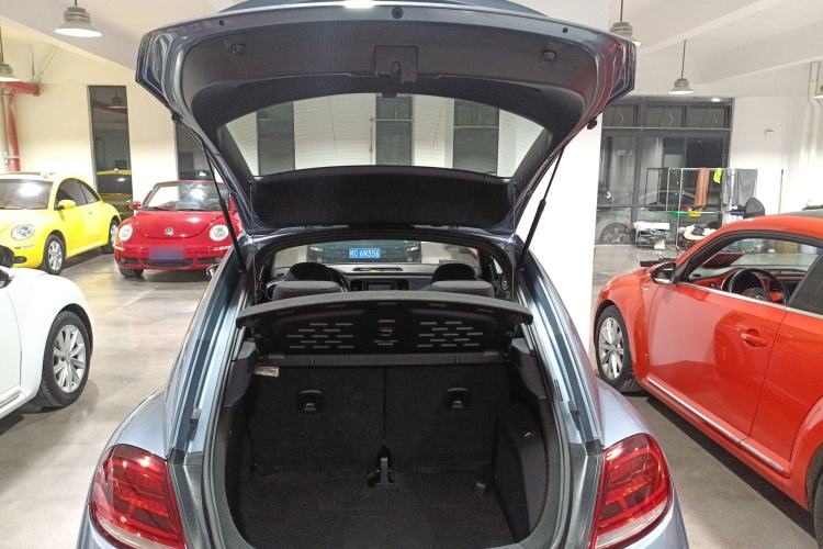 Used Volkswagen Beetle 2019 180TSI Classic Edition Trunk