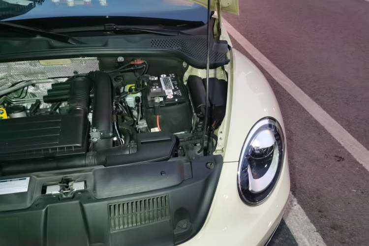 Used Volkswagen Beetle 2019 180TSI Collector's Edition Engine Bay Left