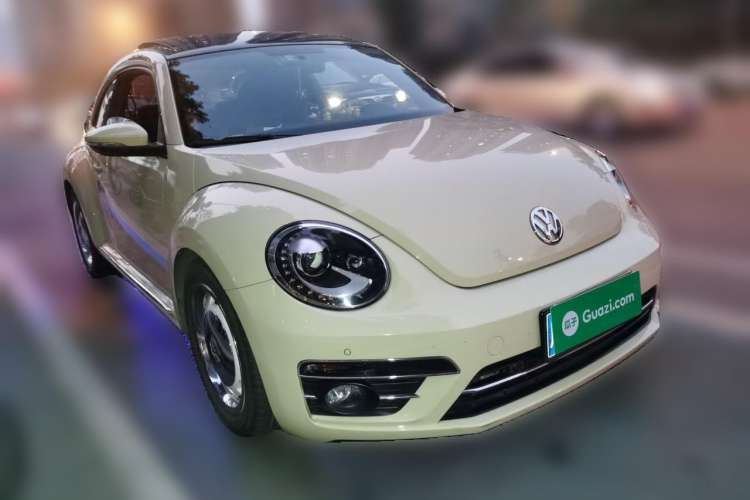 Used Volkswagen Beetle 2019 180TSI Collector's Edition Front Right 45 Deg