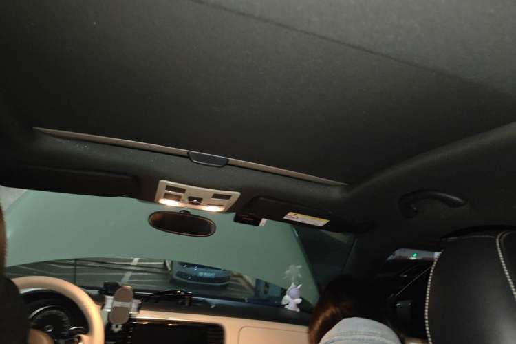 Used Volkswagen Beetle 2019 280TSI Collector's Edition Headliner
