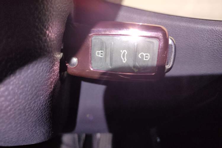 Used Volkswagen Beetle 2019 180TSI Collector's Edition Vehicle Key