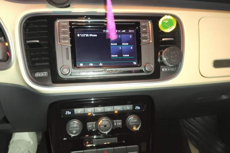 Used Volkswagen Beetle 2019 180TSI Collector's Edition Audio And AC Panel