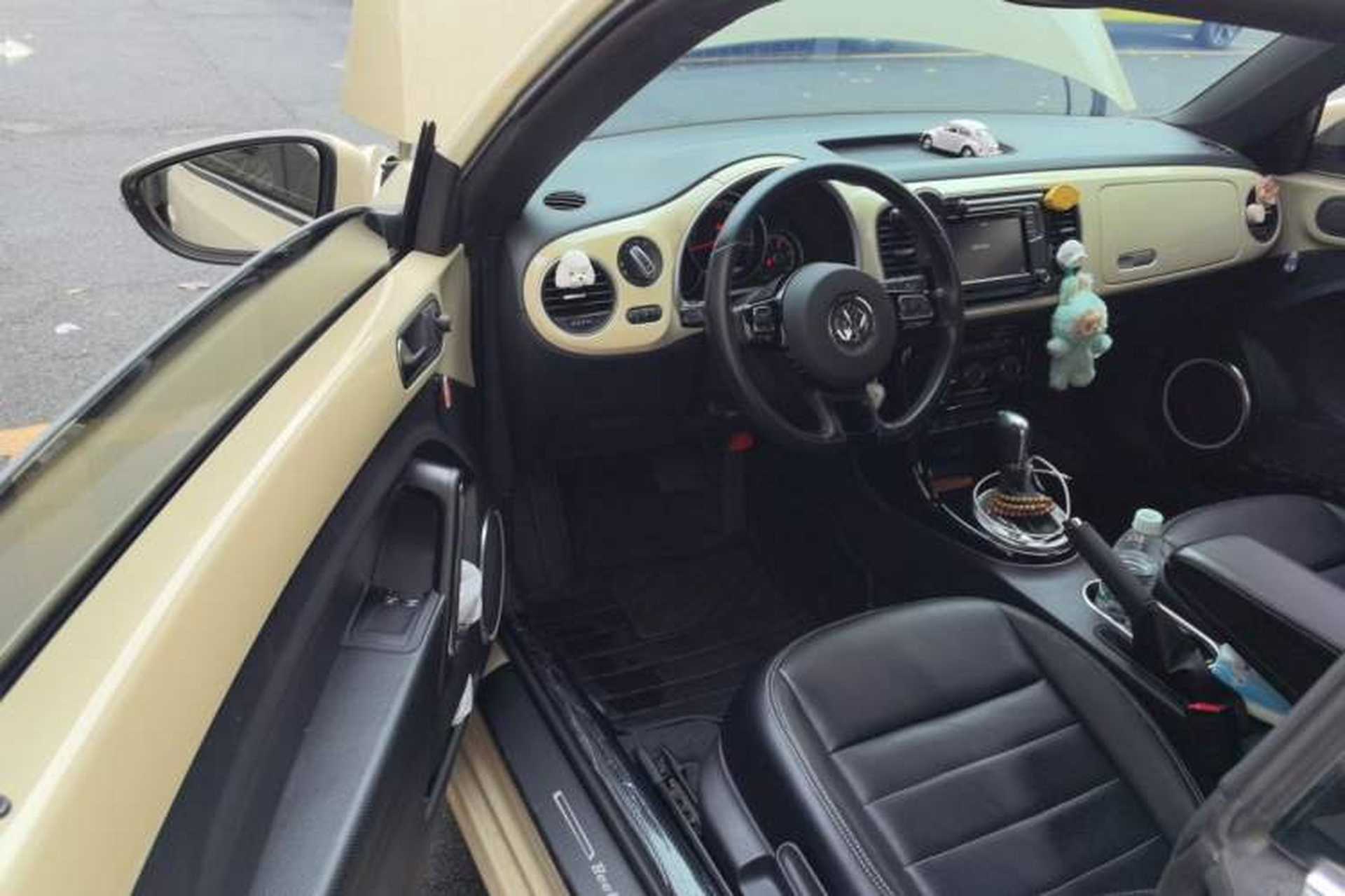 Used Volkswagen Beetle 2019 180TSI Collector's Edition Driver Seat
