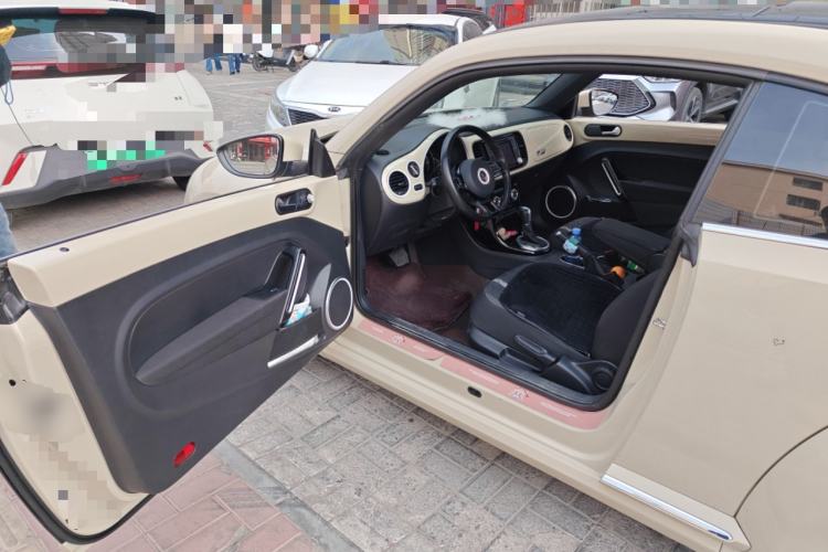 Used Volkswagen Beetle 2019 180TSI Collector's Edition Driver Seat