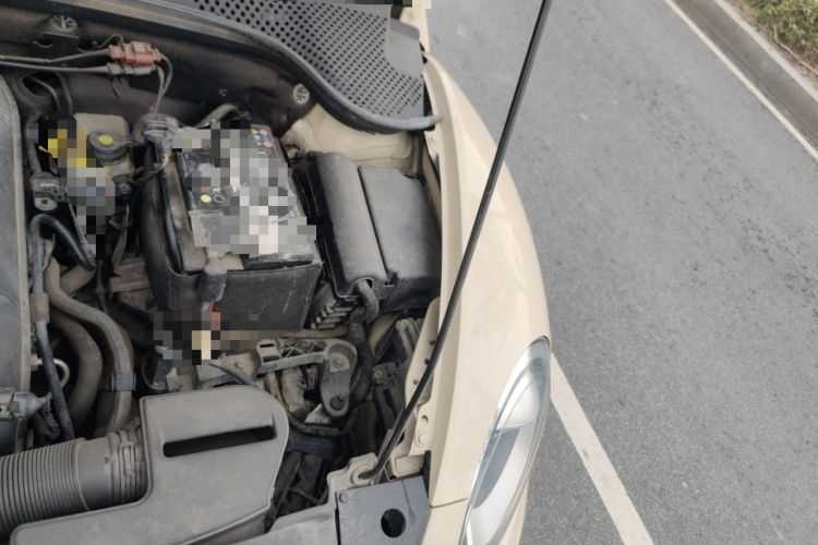 Used Volkswagen Beetle 2019 180TSI Collector's Edition Engine Bay Left
