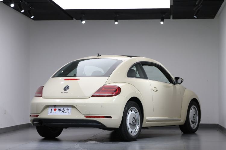 Used Volkswagen Beetle 2019 180TSI Collector's Edition Exterior 4