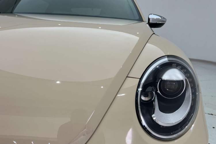 Used Volkswagen Beetle 2019 280TSI Collector's Edition Exterior 4