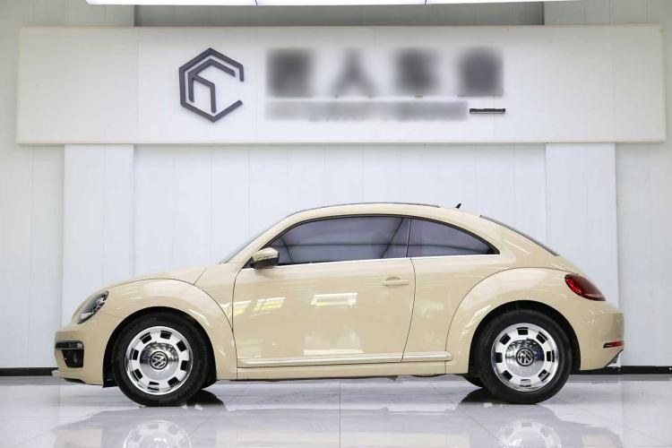 Used Volkswagen Beetle 2019 180TSI Collector's Edition Exterior 4
