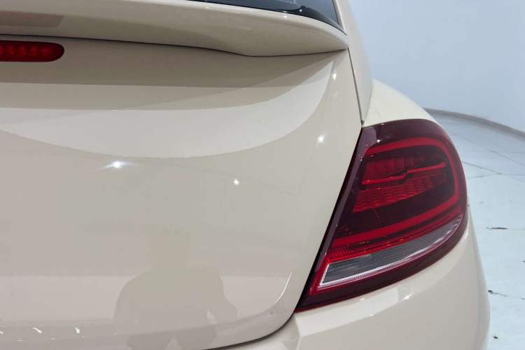 Used Volkswagen Beetle 2019 280TSI Collector's Edition Exterior 5