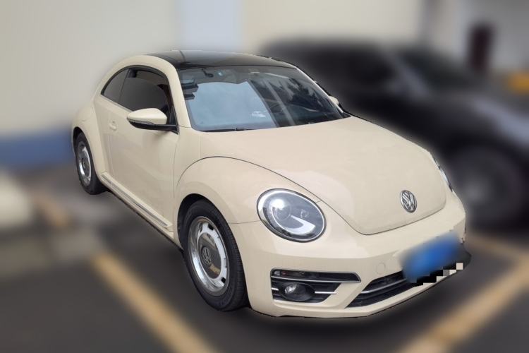 Used Volkswagen Beetle 2019 180TSI Collector's Edition Front Right 45 Deg