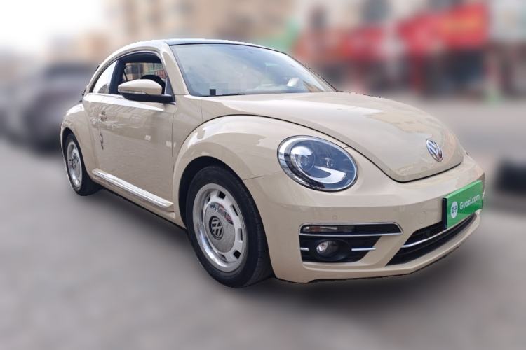 Used Volkswagen Beetle 2019 180TSI Collector's Edition Front Right 45 Deg