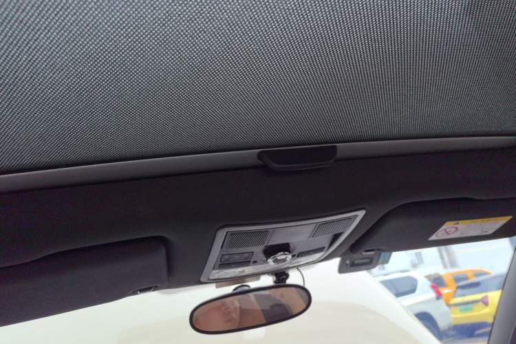 Used Volkswagen Beetle 2019 180TSI Collector's Edition Headliner