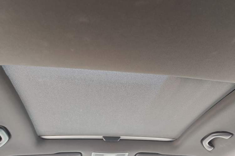 Used Volkswagen Beetle 2019 180TSI Collector's Edition Headliner