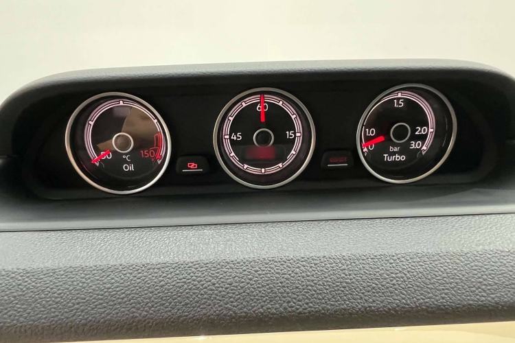 Used Volkswagen Beetle 2019 280TSI Collector's Edition Interior 3