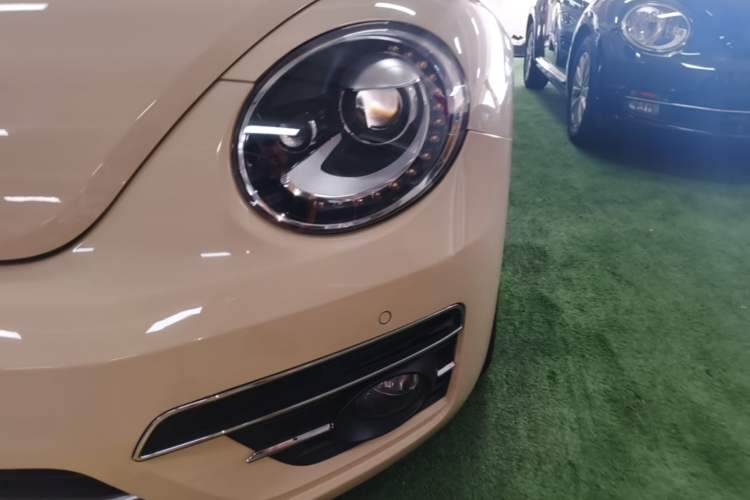 Used Volkswagen Beetle 2019 180TSI Collector's Edition Left Front Headlight
