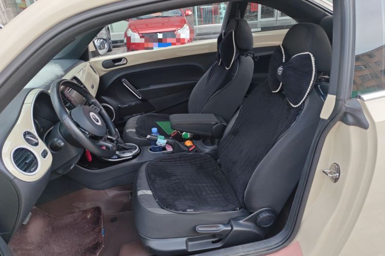 Used Volkswagen Beetle 2019 180TSI Collector's Edition Left Front Seat