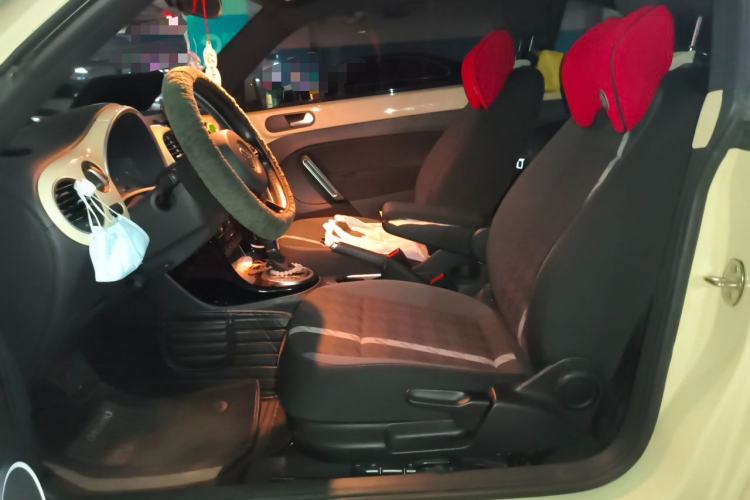 Used Volkswagen Beetle 2019 180TSI Collector's Edition Left Front Seat