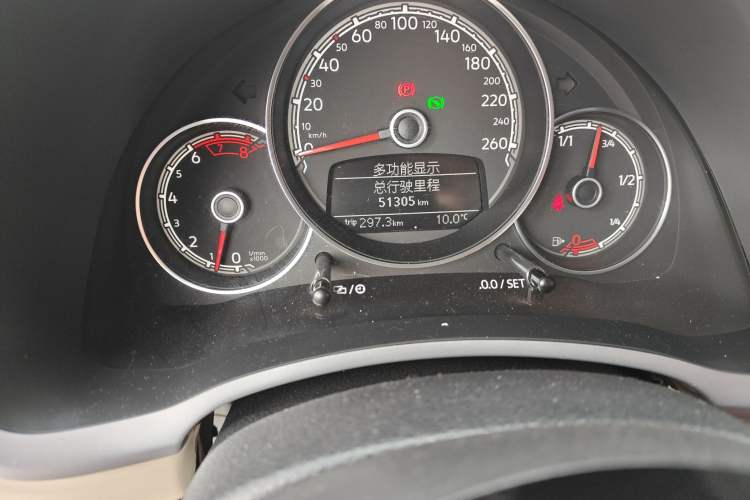 Used Volkswagen Beetle 2019 180TSI Collector's Edition Odometer Close Up